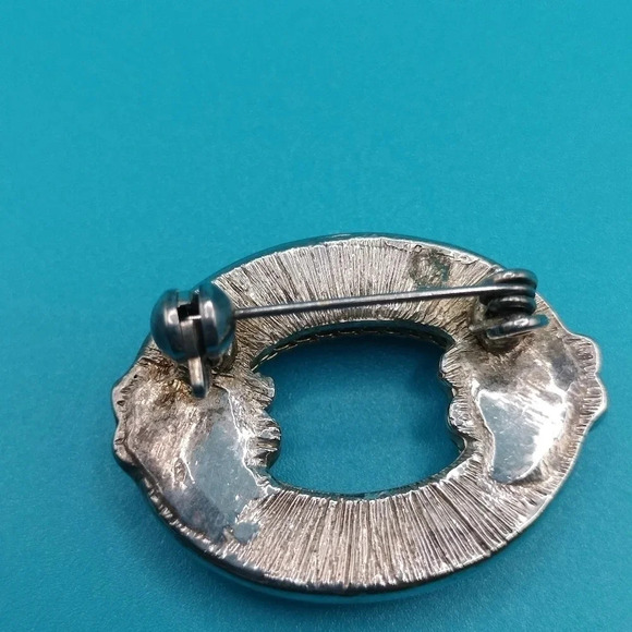 Vintage Silver Gold Tone Mesh Oval Fashion Statement Brooch Pin 1 1/2" - Picture 5 of 6